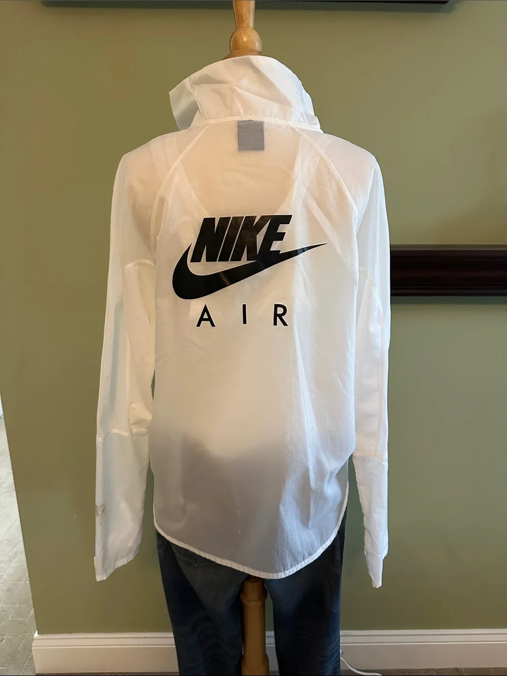 Nike Women’s white sheer Jacket size Medium